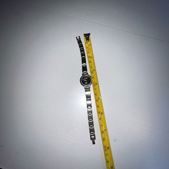 Gucci Vintage Stainless Quartz Wristwatch Series 28891 Black Face New Battery - Picture 6 of 8